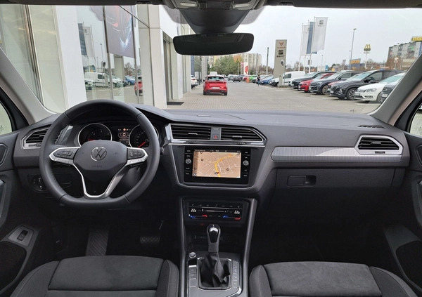 Volkswagen Tiguan cena 175000 przebieg: 10, rok produkcji 2023 z Oborniki Śląskie małe 781